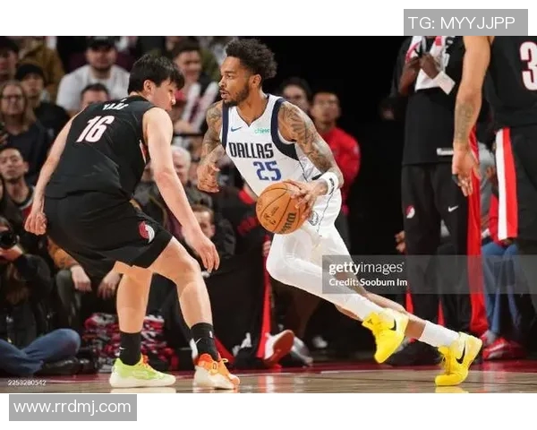 独行侠与开拓者今日对决精彩纷呈谁将赢得这场激烈战斗